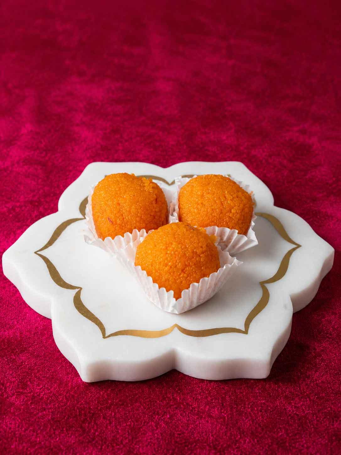 Flower marble chowki
